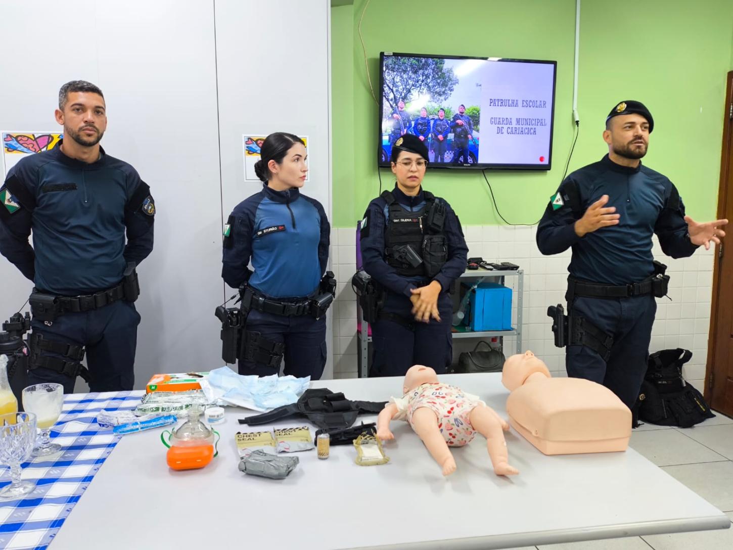 Professores de Cariacica aprendem técnicas que podem salvar vidas dentro das escolas