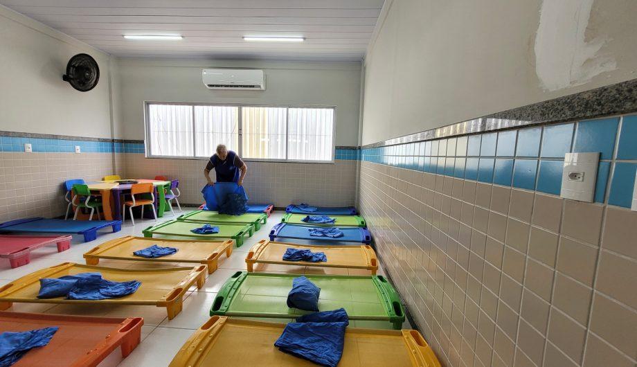 Reforma da escola Zilma Coelho entra na etapa final      As melhorias incluem sistema de energia solar e novas salas de aula Foto: Wallace Hull/PMCI Conhecida também como Antiga Campanha, a escola Zilma Coelho está próxima de ser 