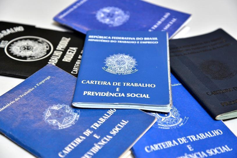 Serra abre mais de 1.200 vagas de emprego nesta semana; veja cargos e como se candidatar