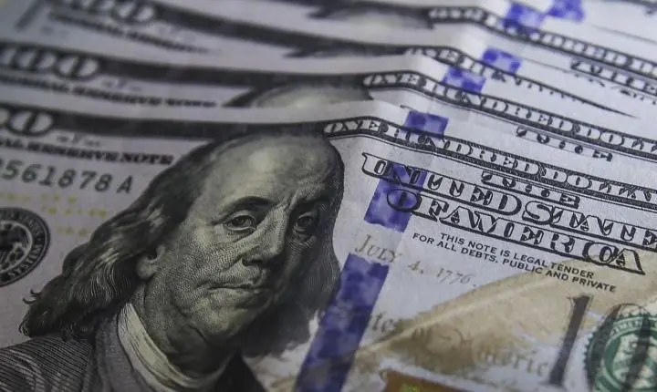 Balança comercial tem superávit de US$ 9,8 bilhões em junho