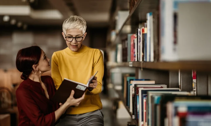 Bibliotecários ganham papel estratégico no combate à desinformação eleitoral