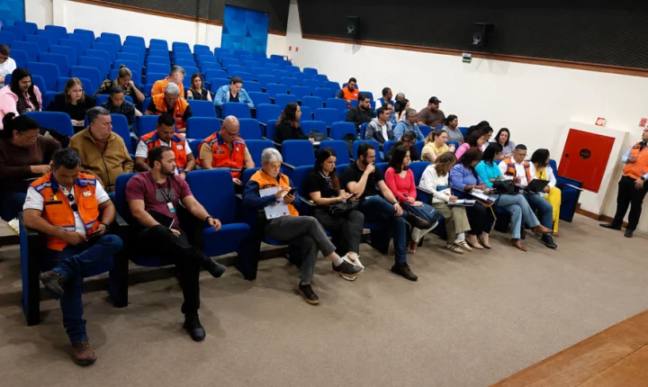 Cachoeiro prepara servidores para agir em emergências e fortalece resposta a desastres