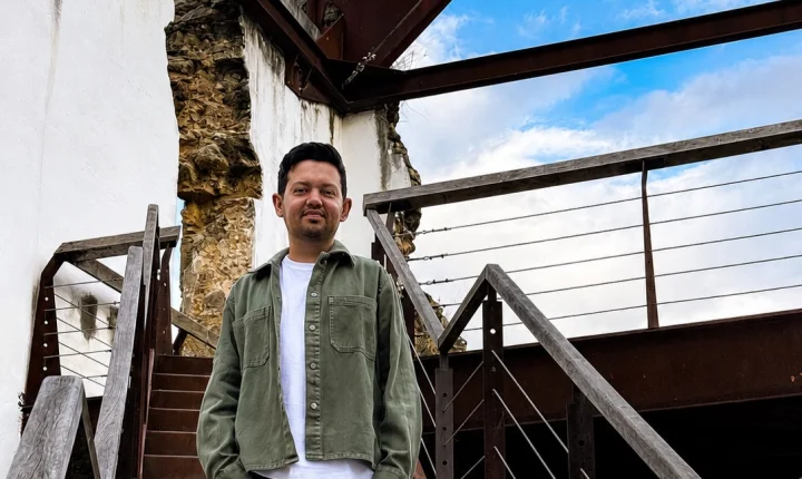 Cantor Ronnie Calil apresenta Evangeliza Show nesta sexta-feira em Vitória