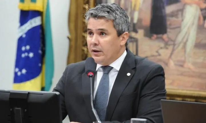 Comissão aprova prioridade na emissão de documentos para vítimas de violência doméstica