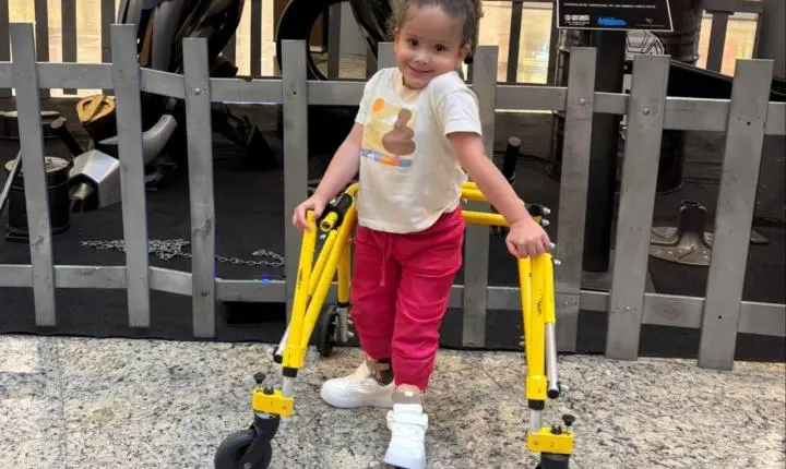 Corrente de solidariedade busca transformar a vida da pequena Ayla, de Vargem Alta