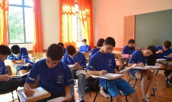 Do 9º ano para o futuro profissional: alunos de Alfredo Chaves conhecem cursos de qualificação