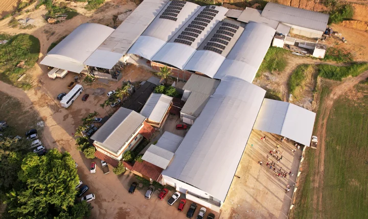 Empresa de Vargem Alta abre vagas na produção e manutenção industrial