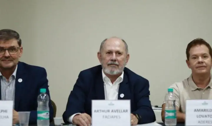 Empresários de várias regiões do ES se reúnem para discutir futuro do associativismo