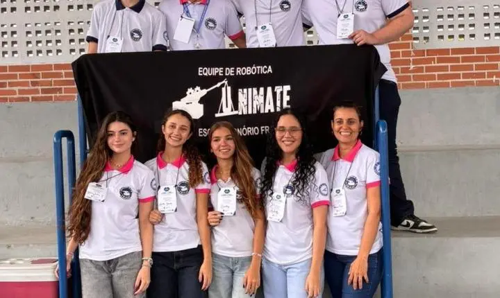 Estudantes de Colatina conquistam 1º lugar em torneio estadual de robótica