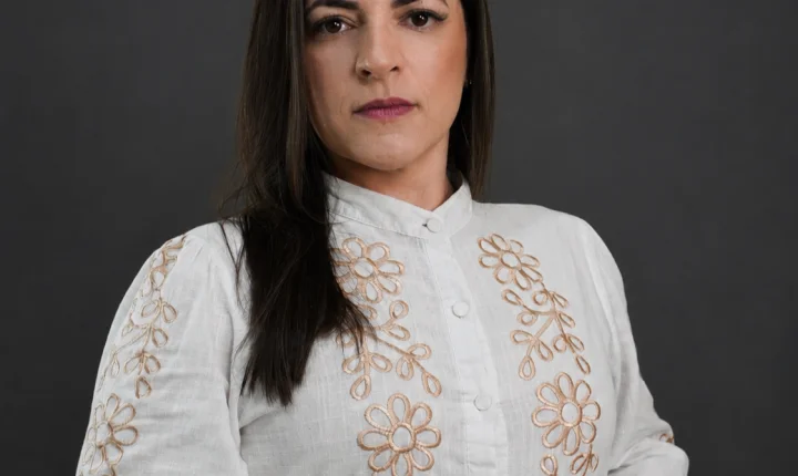 Fernanda Bravin é reconhecida na categoria Melhor Fisioterapia no Prêmio Conexão 2026