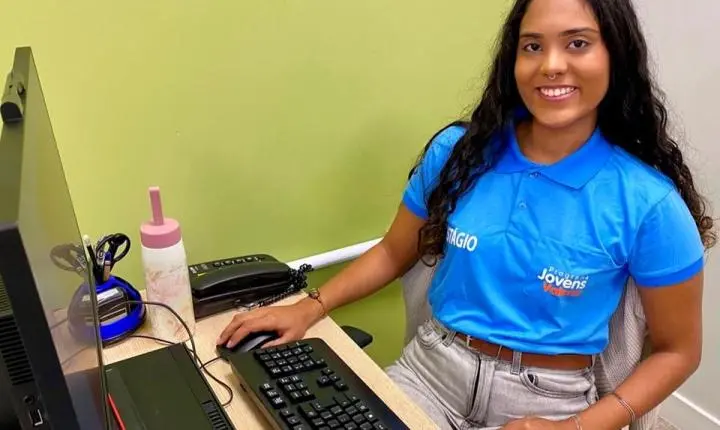 Governo abre mais de 2 mil vagas de estágio com bolsas de até R$ 1.081 para estudantes capixabas