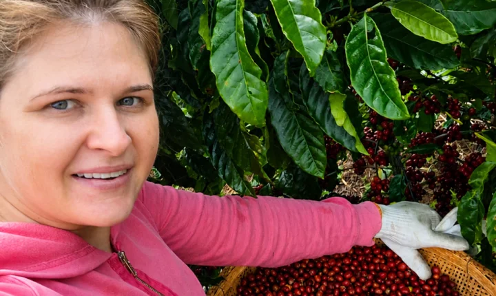 Mulheres do café ganham voz no ES e projeto busca histórias que inspiram o campo