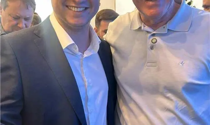 Na Capital, prefeito de Alfredo Chaves cumpre agenda com o governador e recebe homenagem