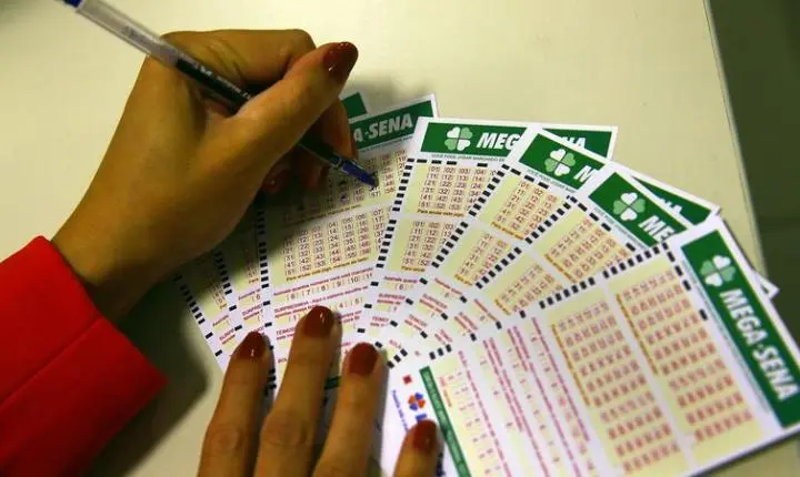 Prêmio de R$ 44 milhões da Mega-Sena será sorteado neste sábado