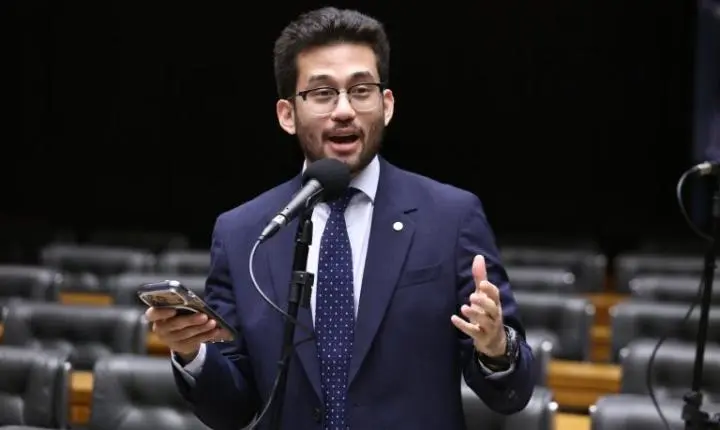 Projeto aumenta pena para o crime de importunação sexual