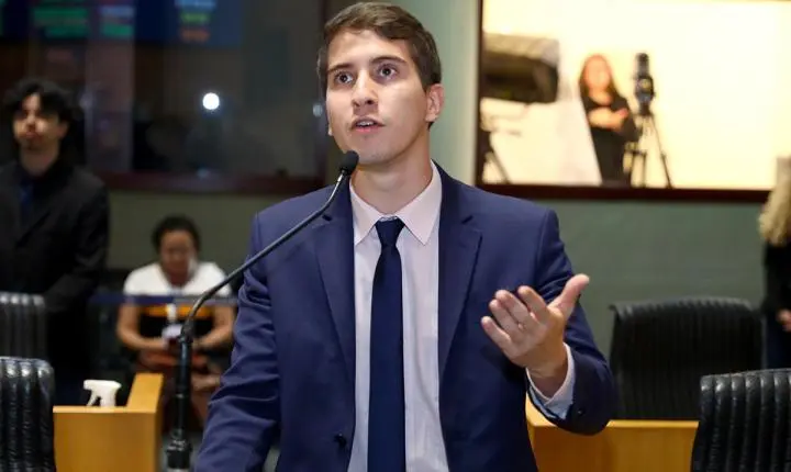 Projeto quer proibir atividades recreativas externas para adolescentes do sistema socioeducativo