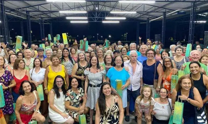 SCFV promove confraternizações de final de ano para crianças, adolescentes e idosos em Alfredo Chaves