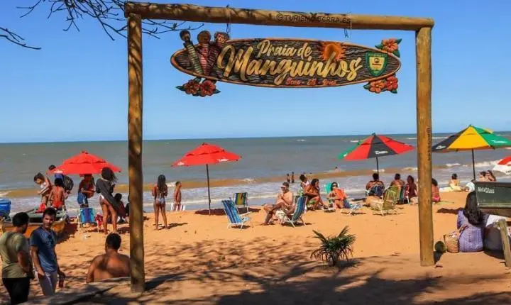 Serra tem 21 pontos próprios para banho; confira situação das praias