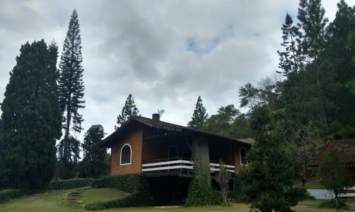 Sitio Quintas Leão Locação de Chalés