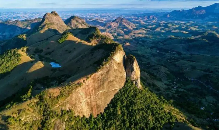 Sucesso absoluto! Cachoeiro abre mais 200 vagas para a tradicional Caminhada da Pedra do Índio