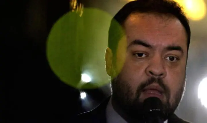 TSE condena Cláudio Castro e ex-governador fica inelegível até 2030