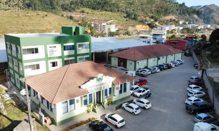 Vargem Alta promove capacitação com foco em saúde, segurança e combate à violência doméstica