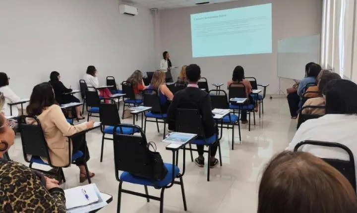Vila Velha capacita 270 profissionais para reforçar proteção de crianças e adolescentes