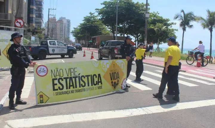 Vila Velha promove ação educativa para motociclistas em celebração ao Dia Nacional do Motociclista